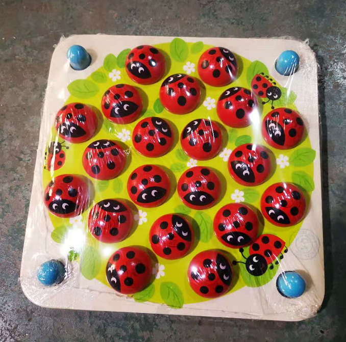 FC43570 Ladybug Design Kids Memory Training Game